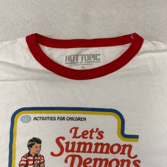 Hot Topic Let's Summon Demons Graphic Tee Thrifted Vintage Style Size XL - Picture 7 of 9